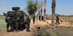 ضبط 34 بلطجيا وهاربا من المراقبة و59 فرد خرطوش خلال حملات أمنية بالمحافظات - AARC مصر