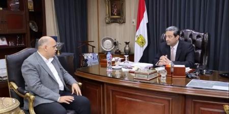 محافظ دمياط يشدد على تكثيف الحملات التفتيشية على الأسواق والمخابز - AARC مصر