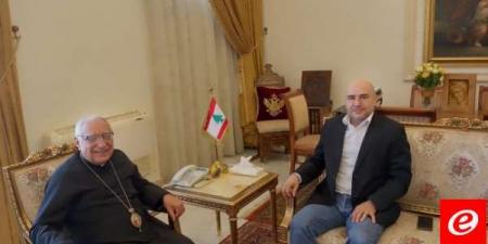 العبسي التقى ممثل حماس في لبنان واطلع على تطورات الاوضاع الميدانية والسياسية في غزة - AARC مصر
