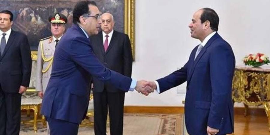 الحكومة الجديدة تؤدي اليمين الدستورية أمام الرئيس السيسي "التشكيل الوزاريالكامل" - AARC مصر